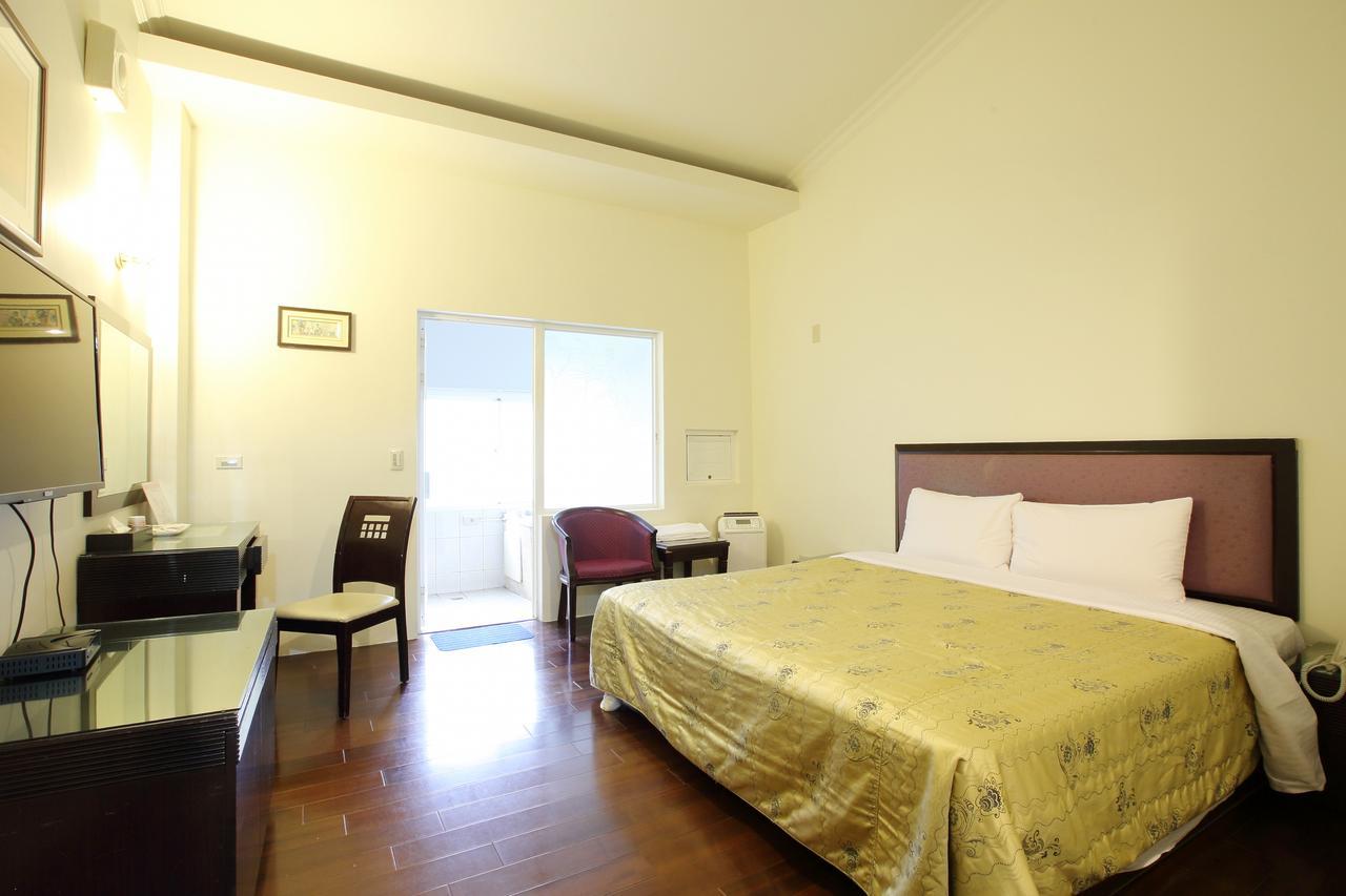Cyuan Tang Hot Spring Hotel Jiaoxi Exterior photo